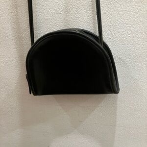 Elegant Black Women's Bag